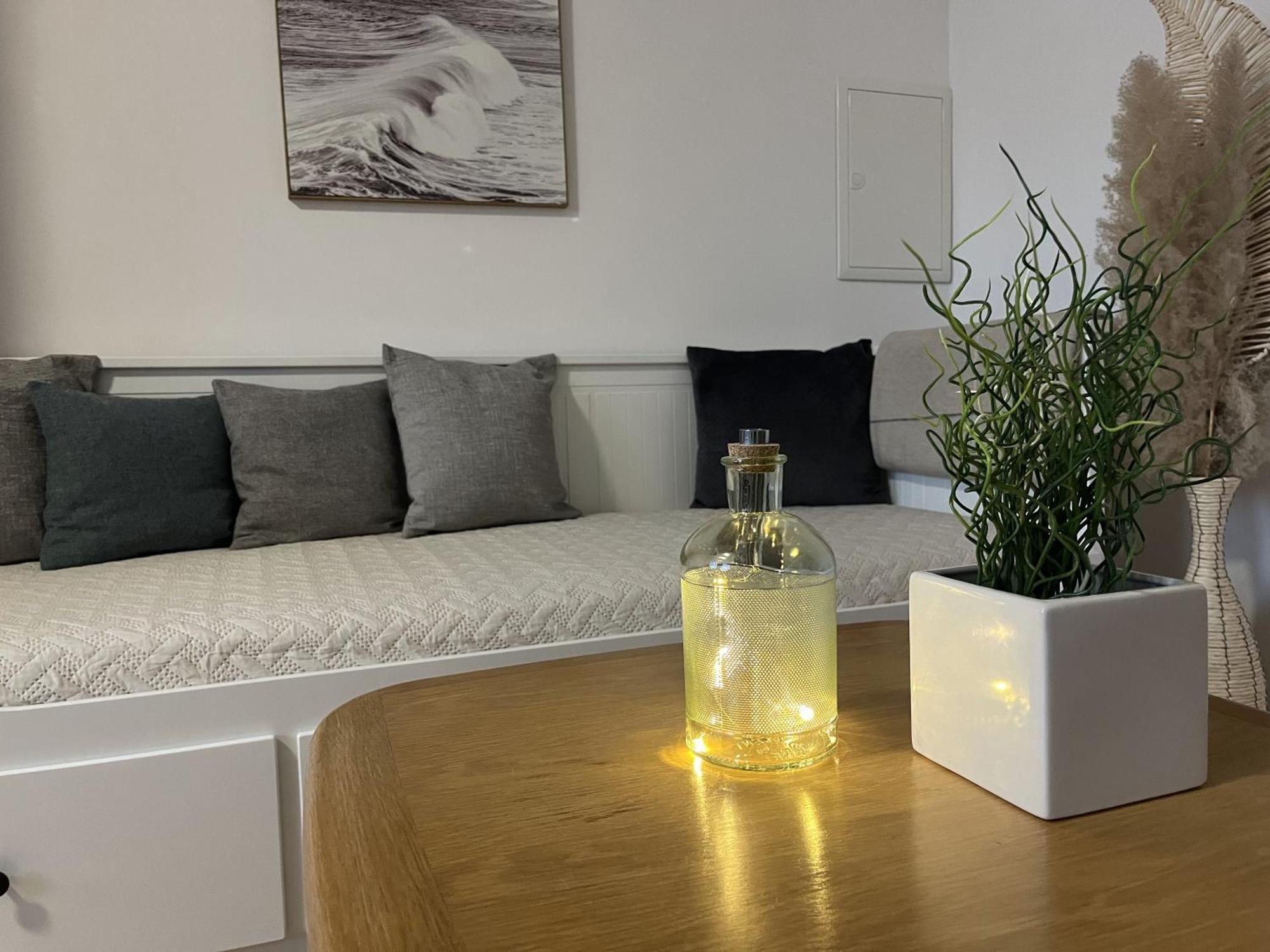 Neu Apartment In Schloss Naehe,Parkplatz, Netflix Sögel Eksteriør bilde
